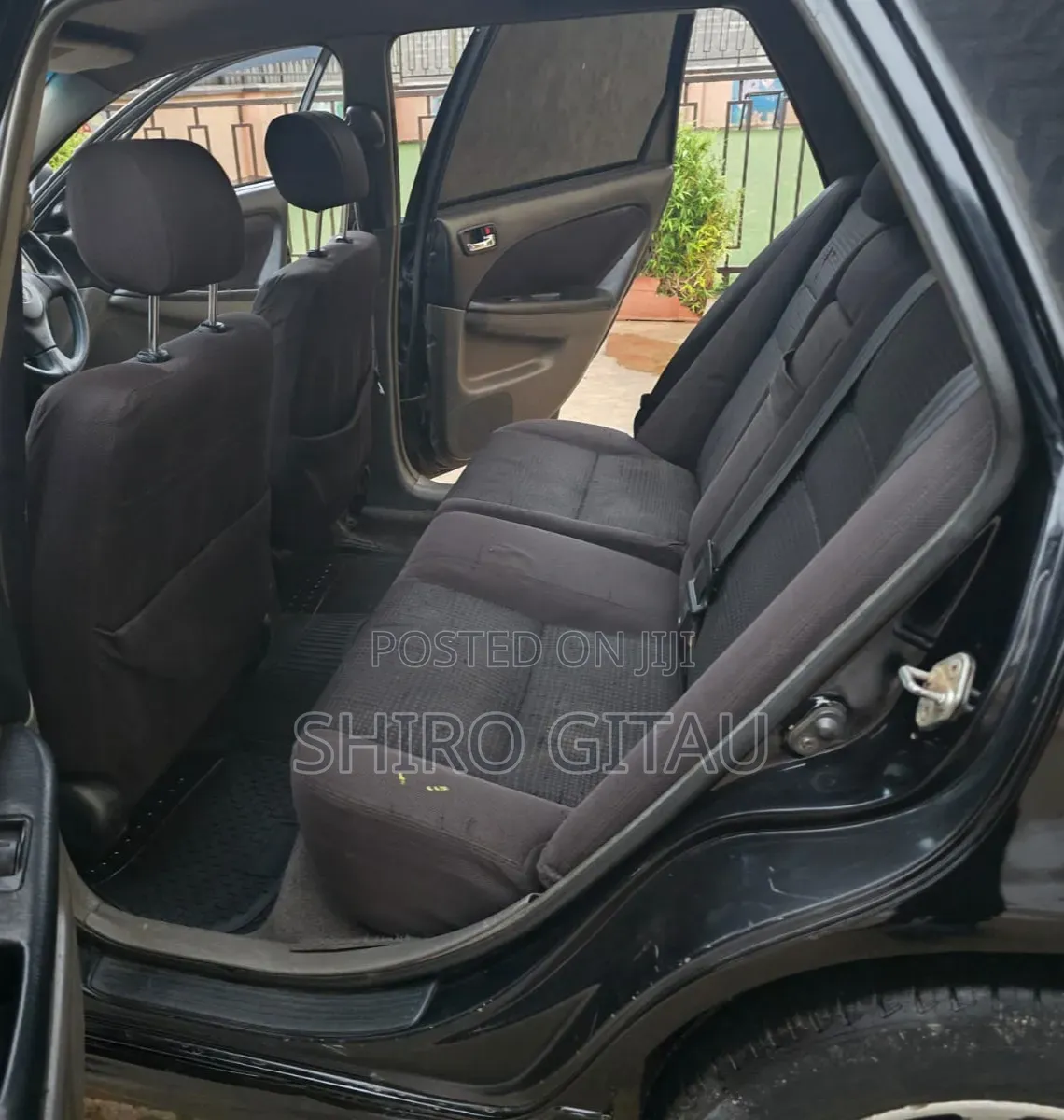 Toyota Caldina 2000 Black