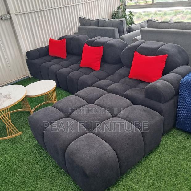 Regal Lounge Sofa