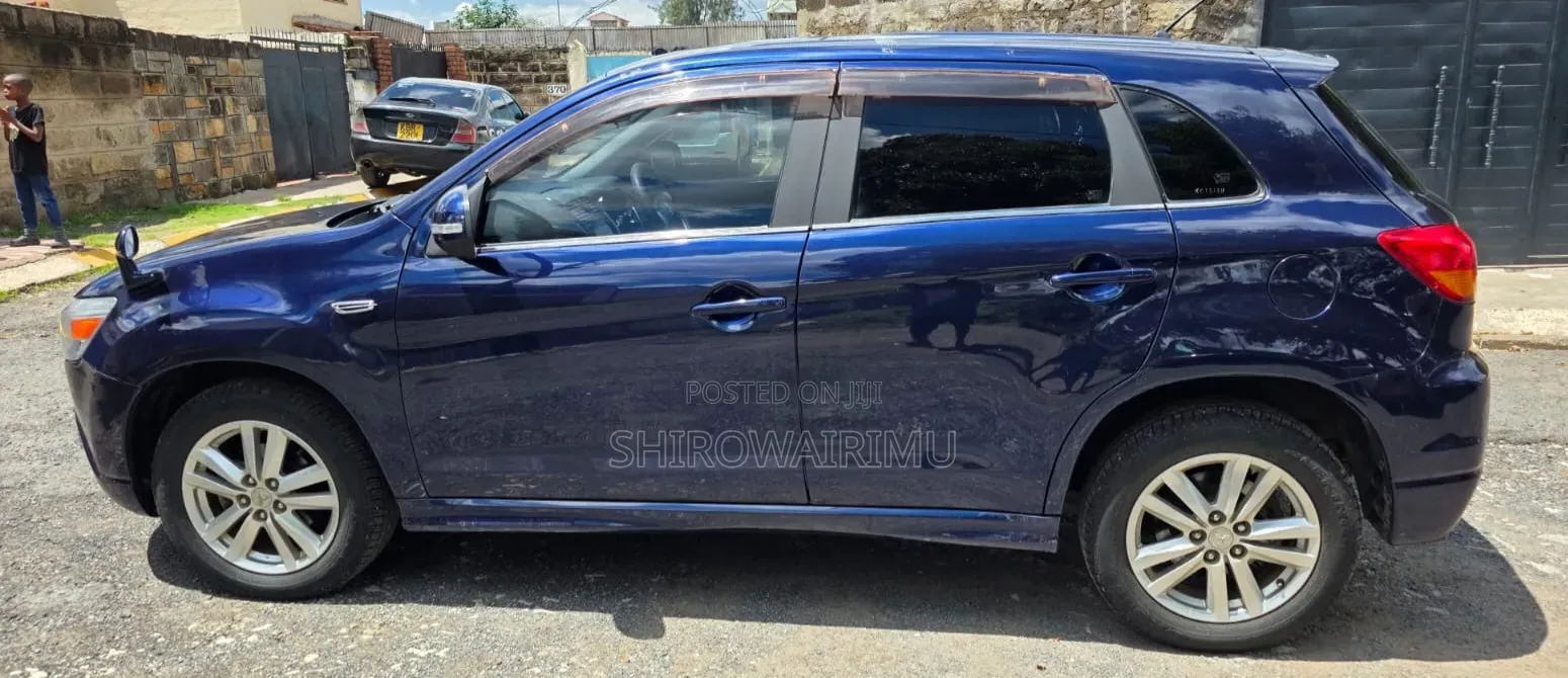 Mitsubishi RVR 2.0 2011 Blue
