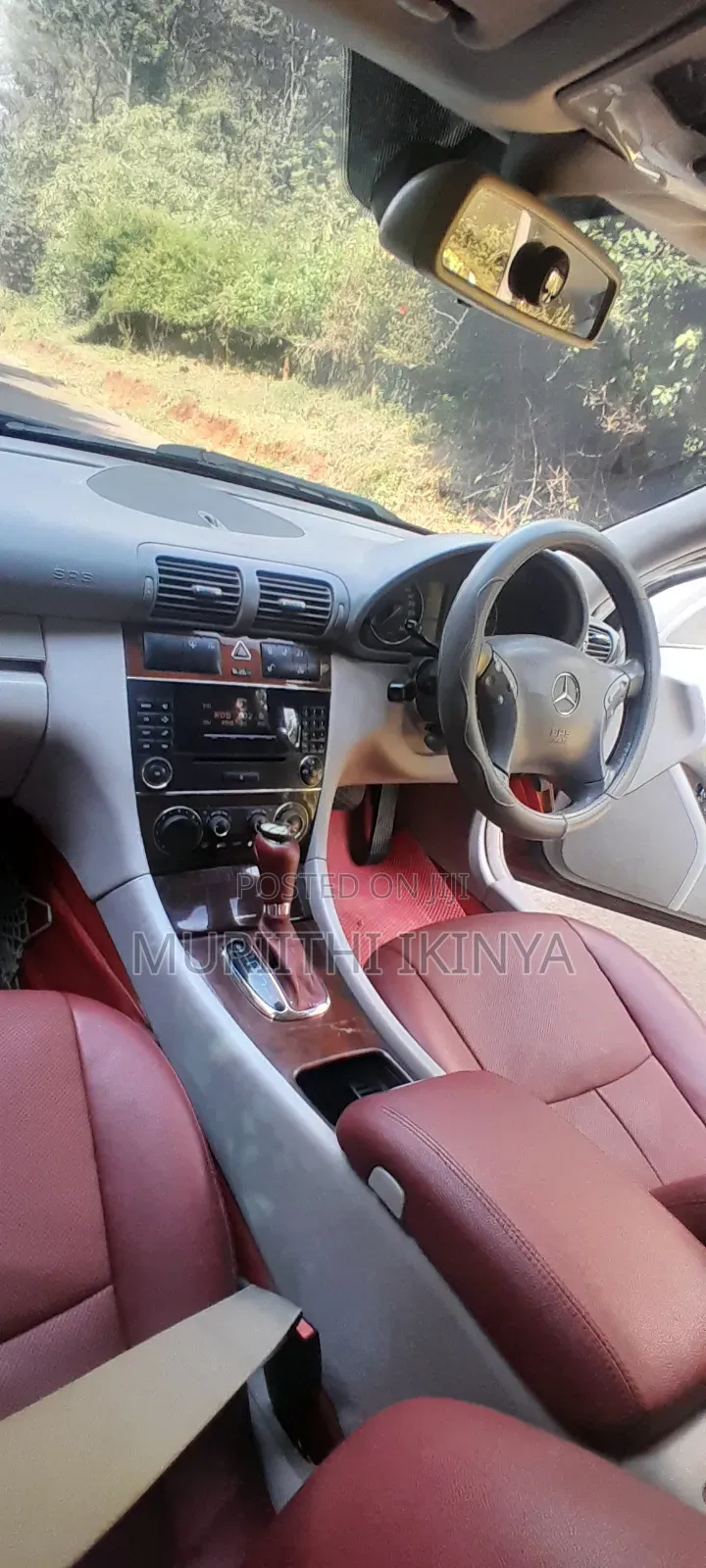 Mercedes-Benz E200 2004 Maroon