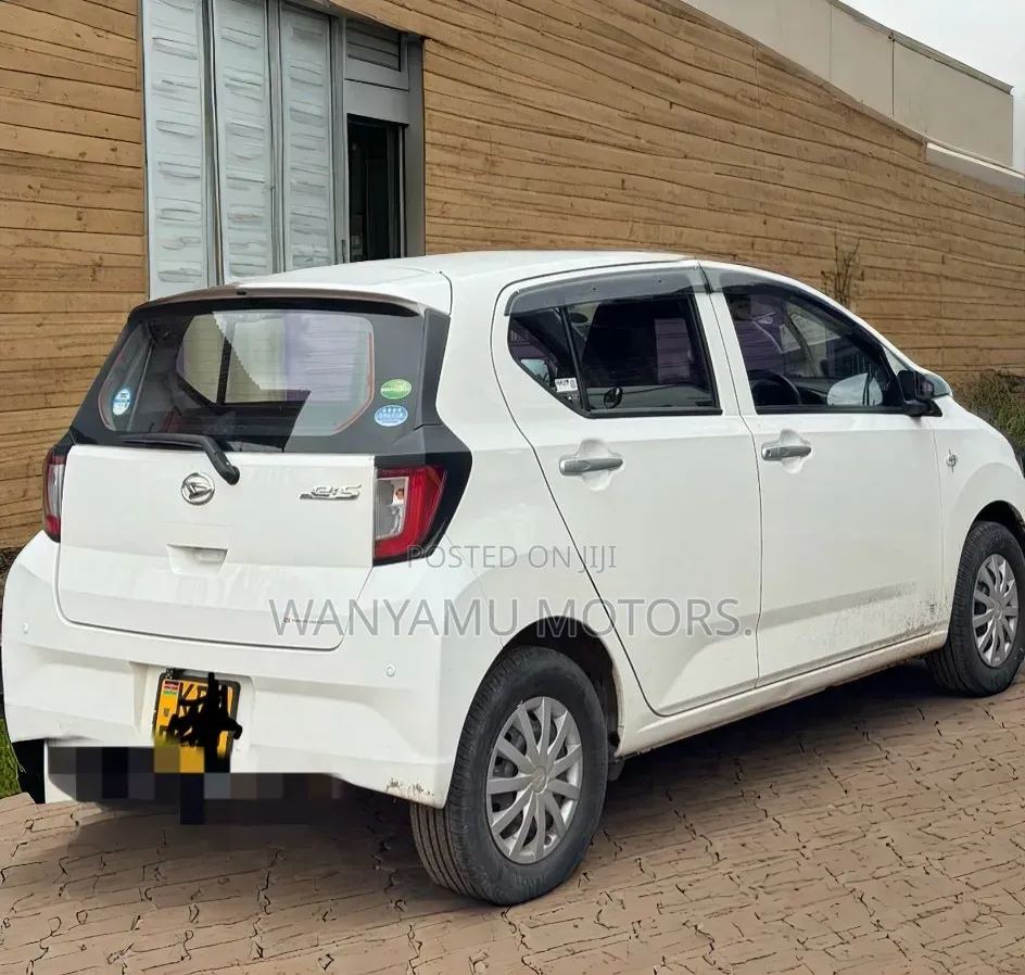 Daihatsu Mira 2019 White