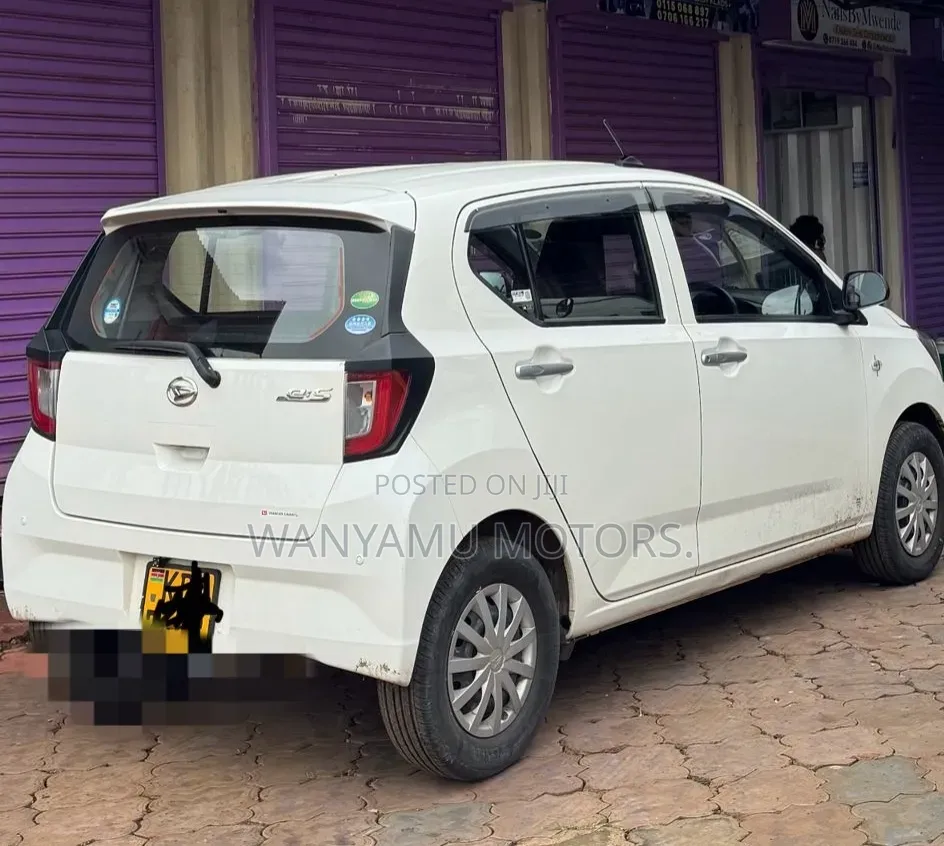 Daihatsu Mira 2019 White