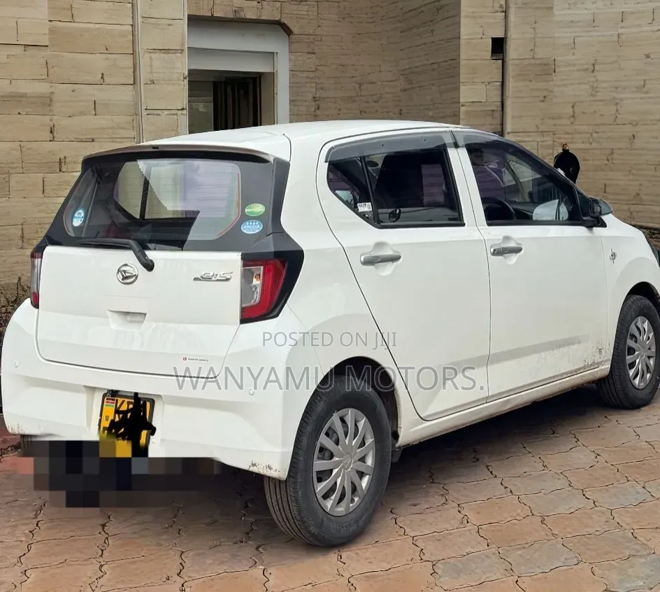 Daihatsu Mira 2019 White