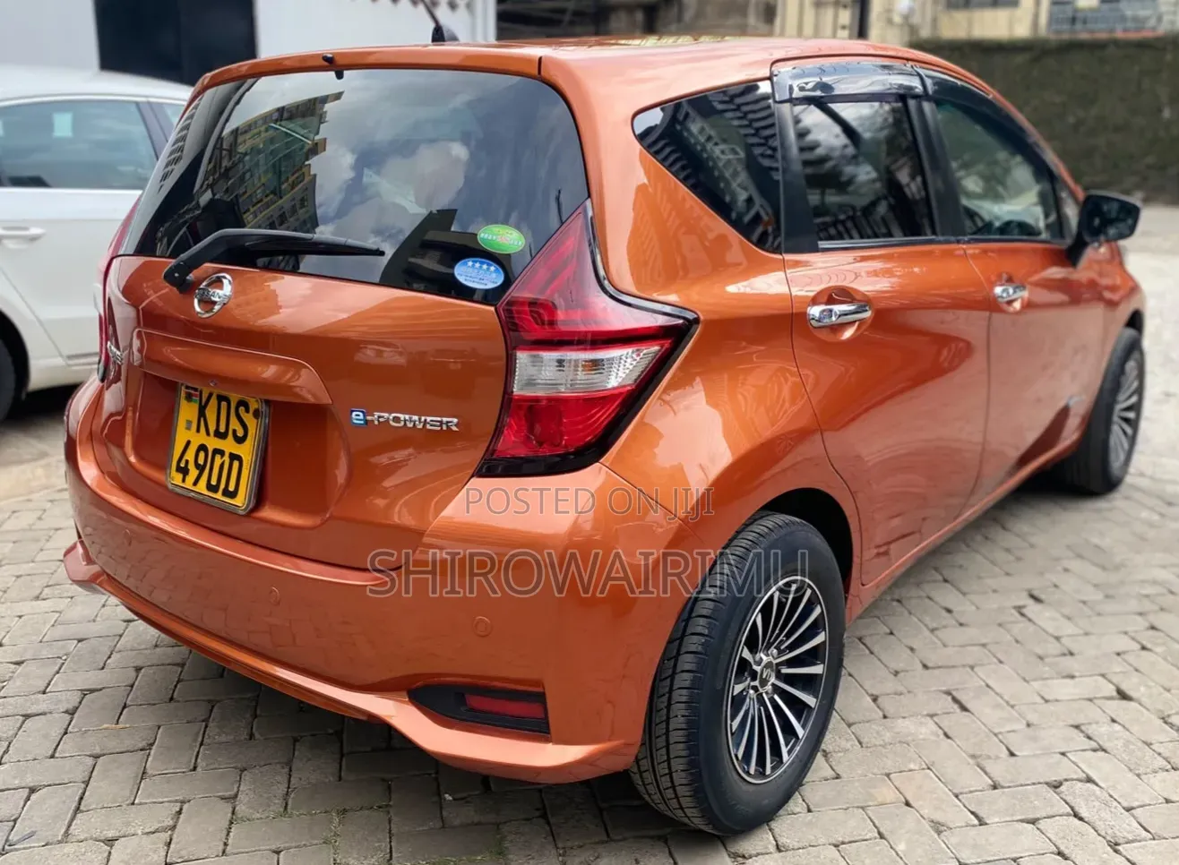 Nissan Note 2018 Orange