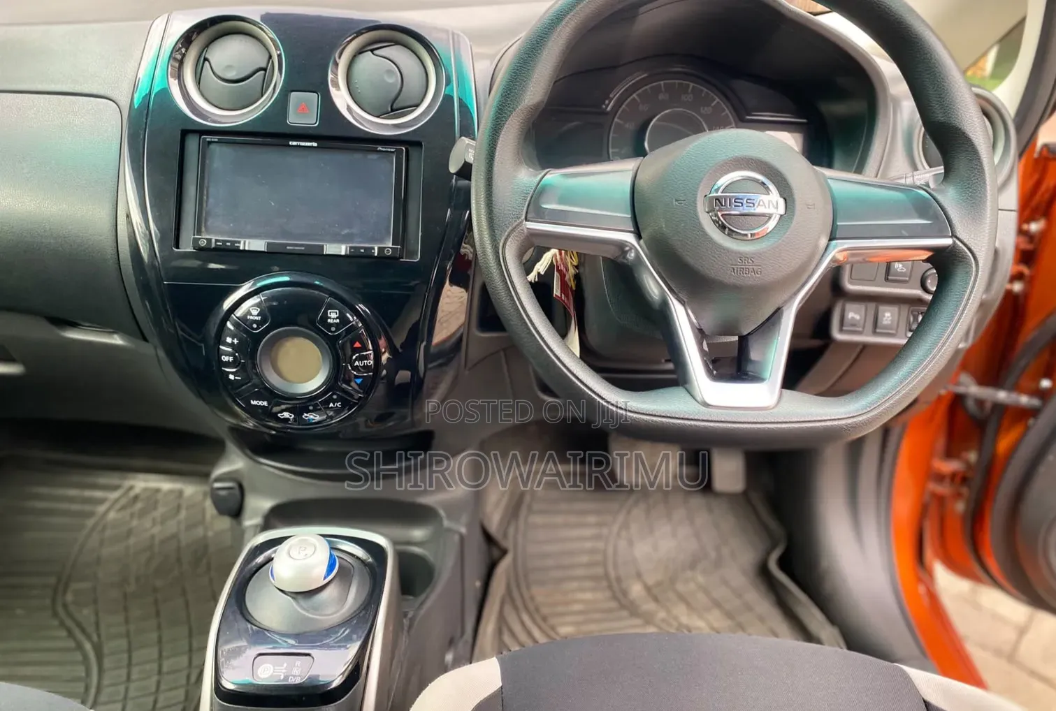 Nissan Note 2018 Orange
