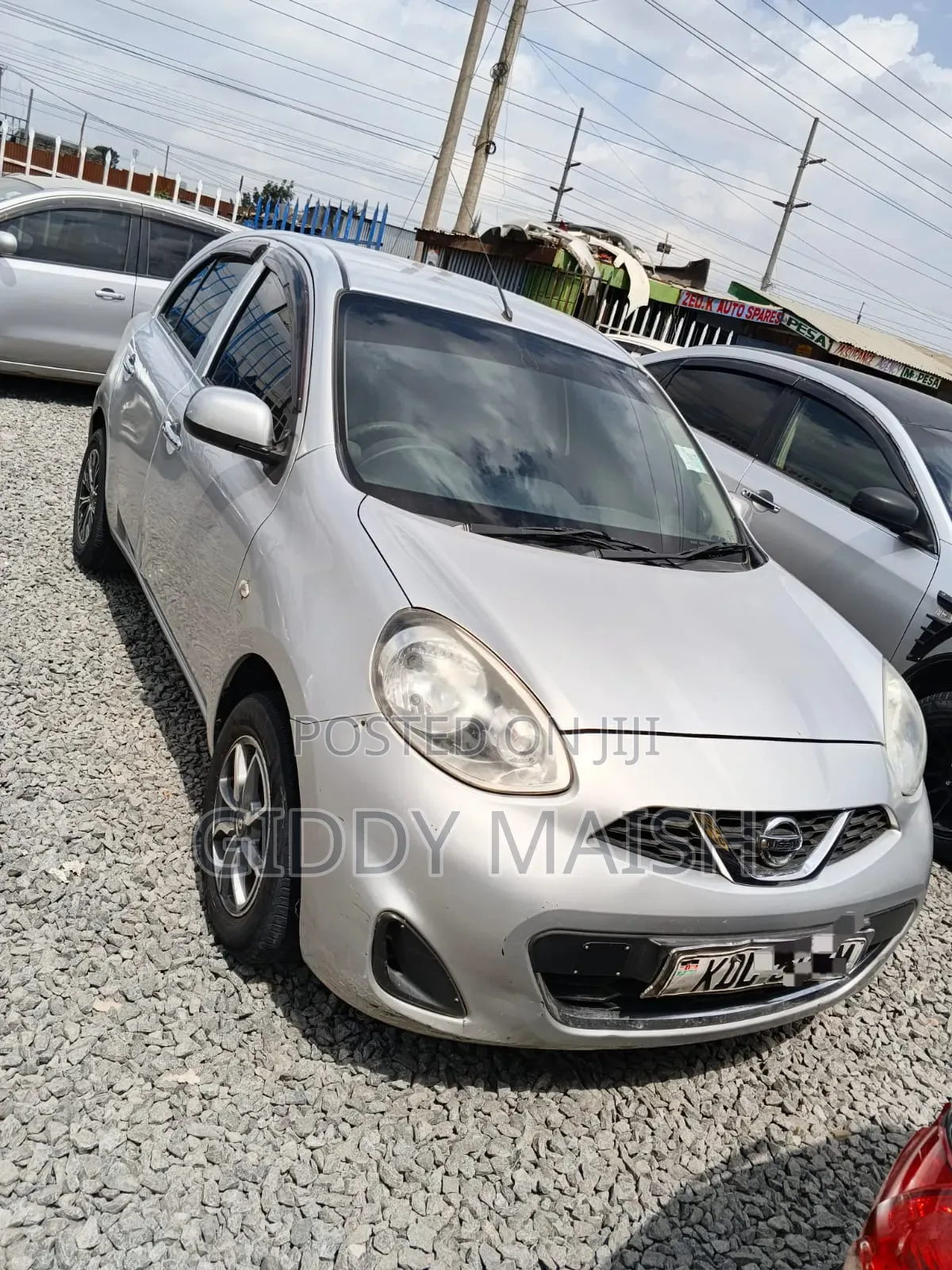 Nissan March 2016 Silver