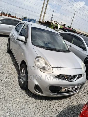 Nissan March 2016 Silver