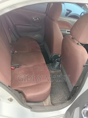 Nissan March 2016 Silver