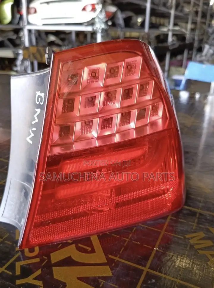 Tail Light BMW 320i