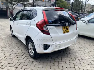 Honda Fit 2014 Pearl