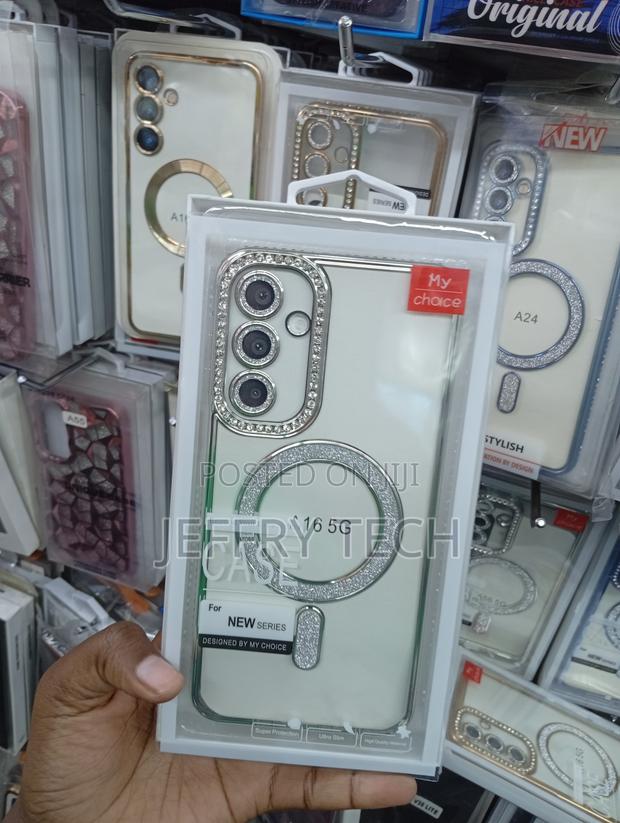 Samsung Galaxy A16 5g Sparkly Circular Cutout Case