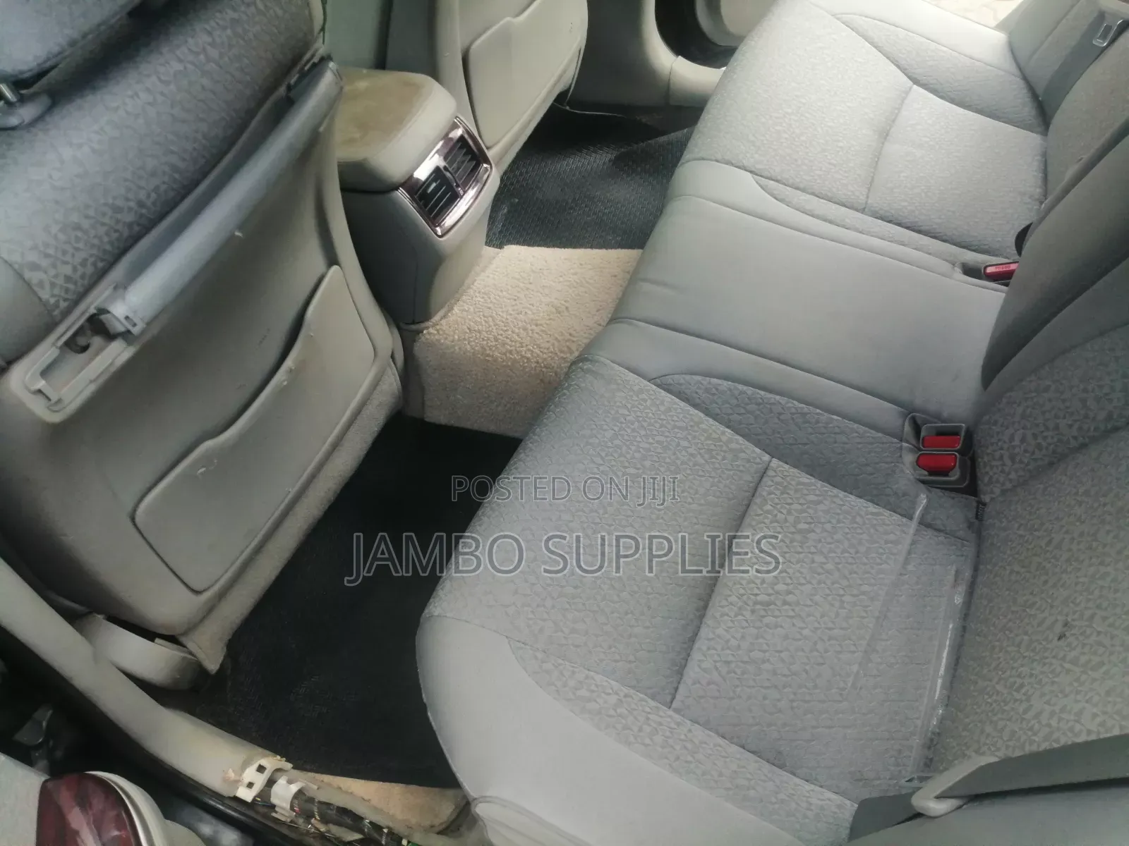 Toyota Crown 2011 Black