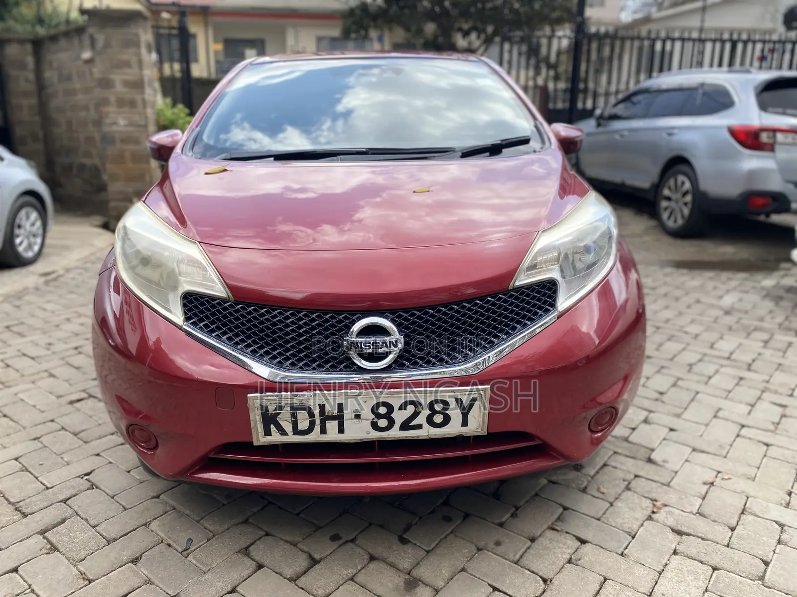 Nissan Note 2015 Red