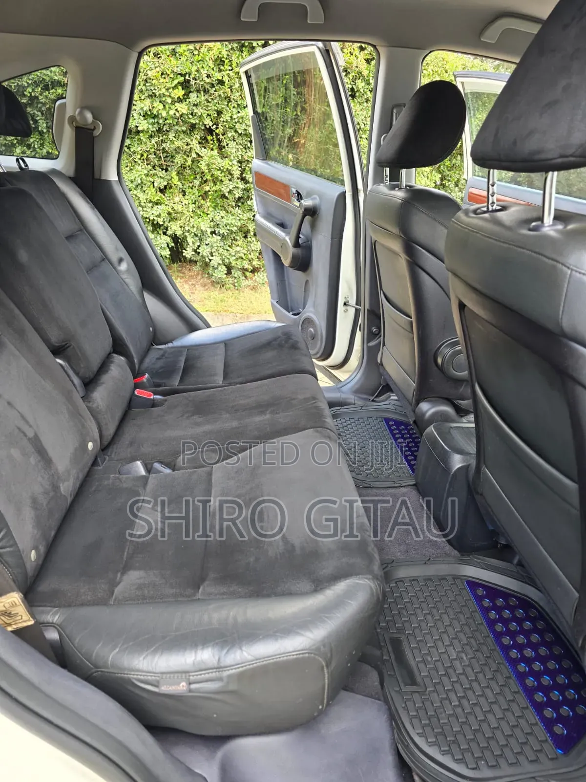Honda CR-V 2010 White