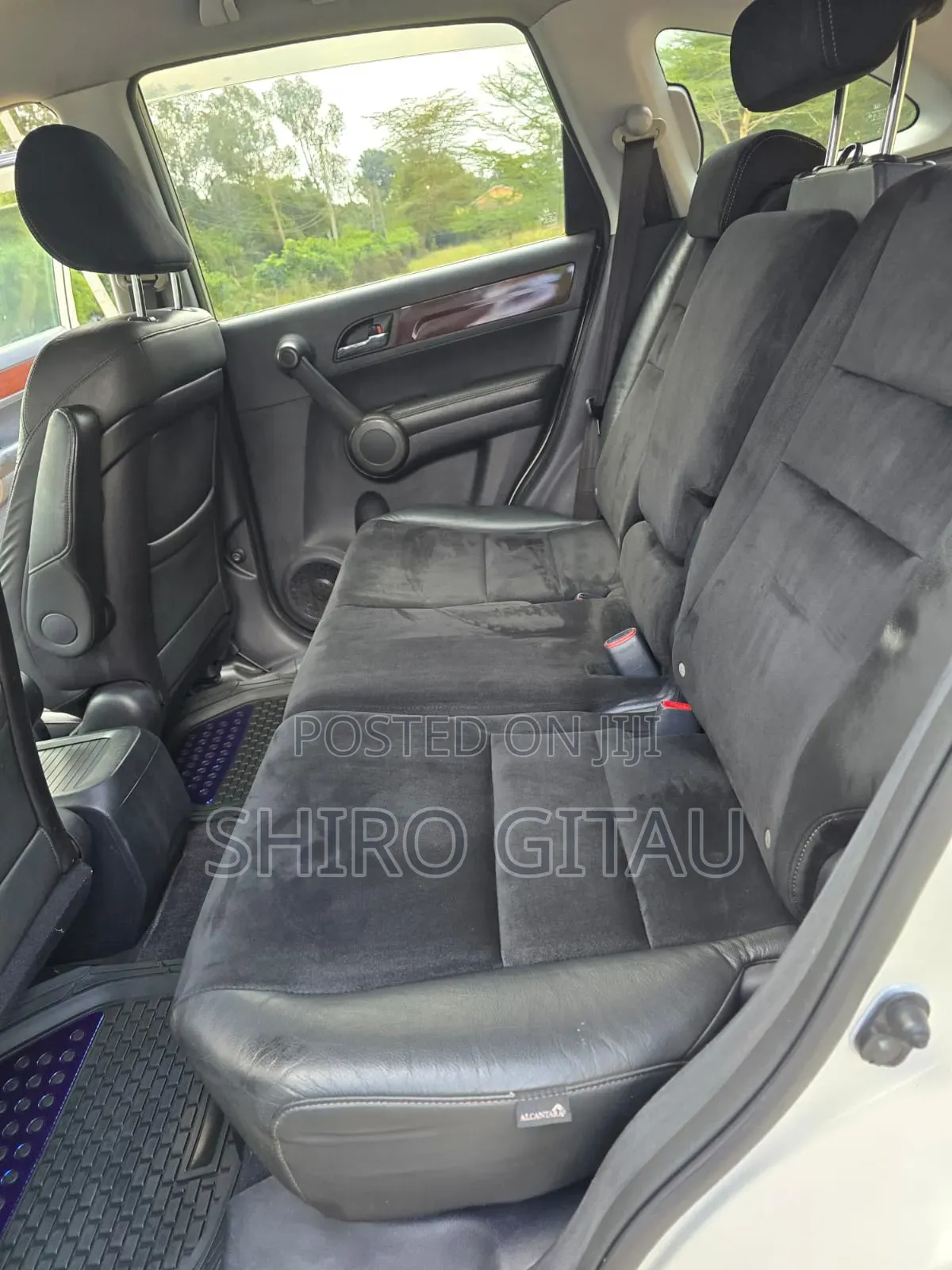 Honda CR-V 2010 White