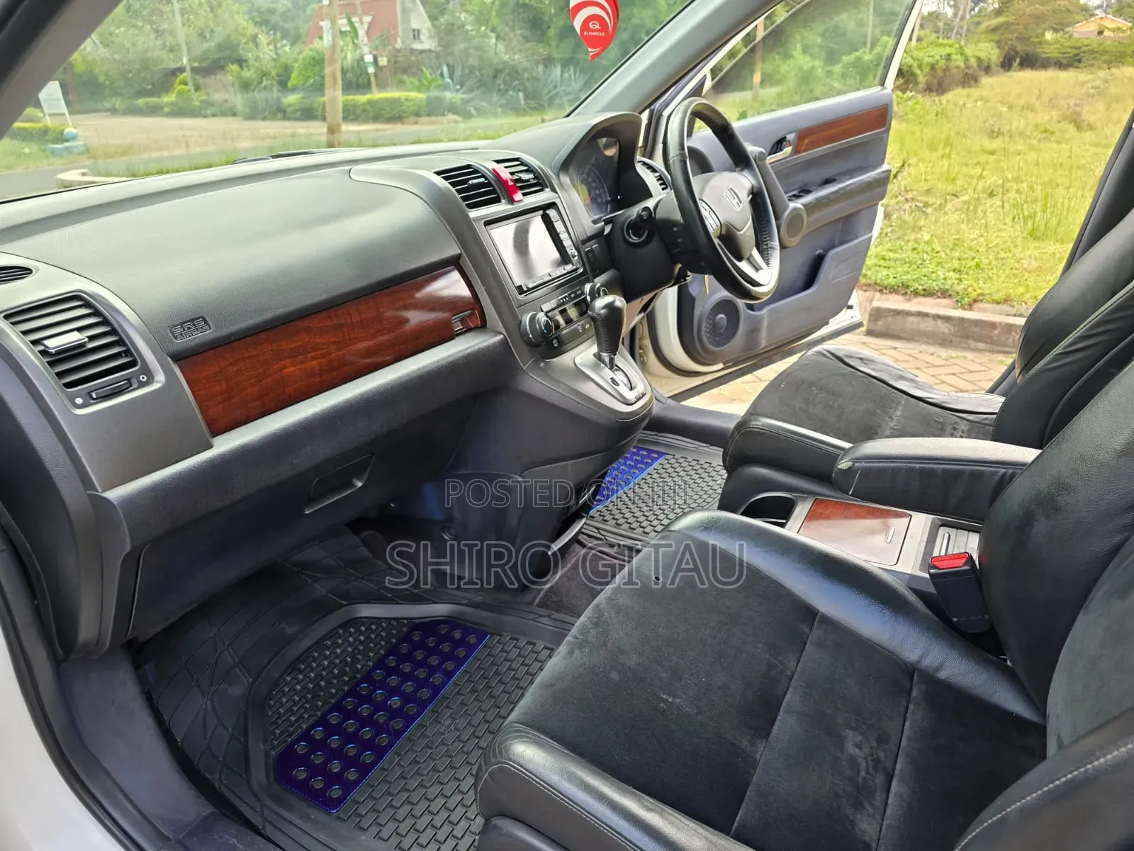 Honda CR-V 2010 White