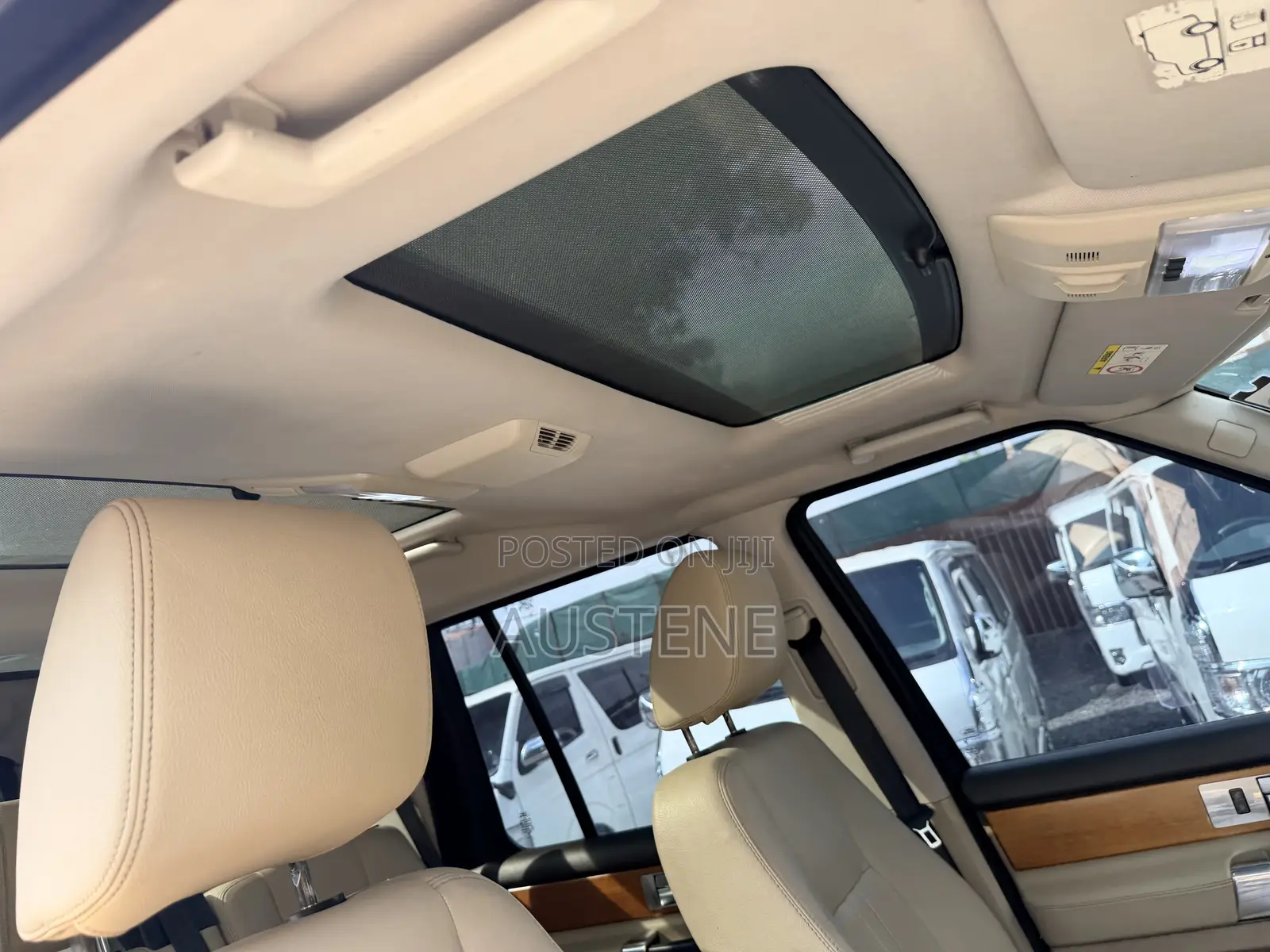 Land Rover Discovery 2015 Gray