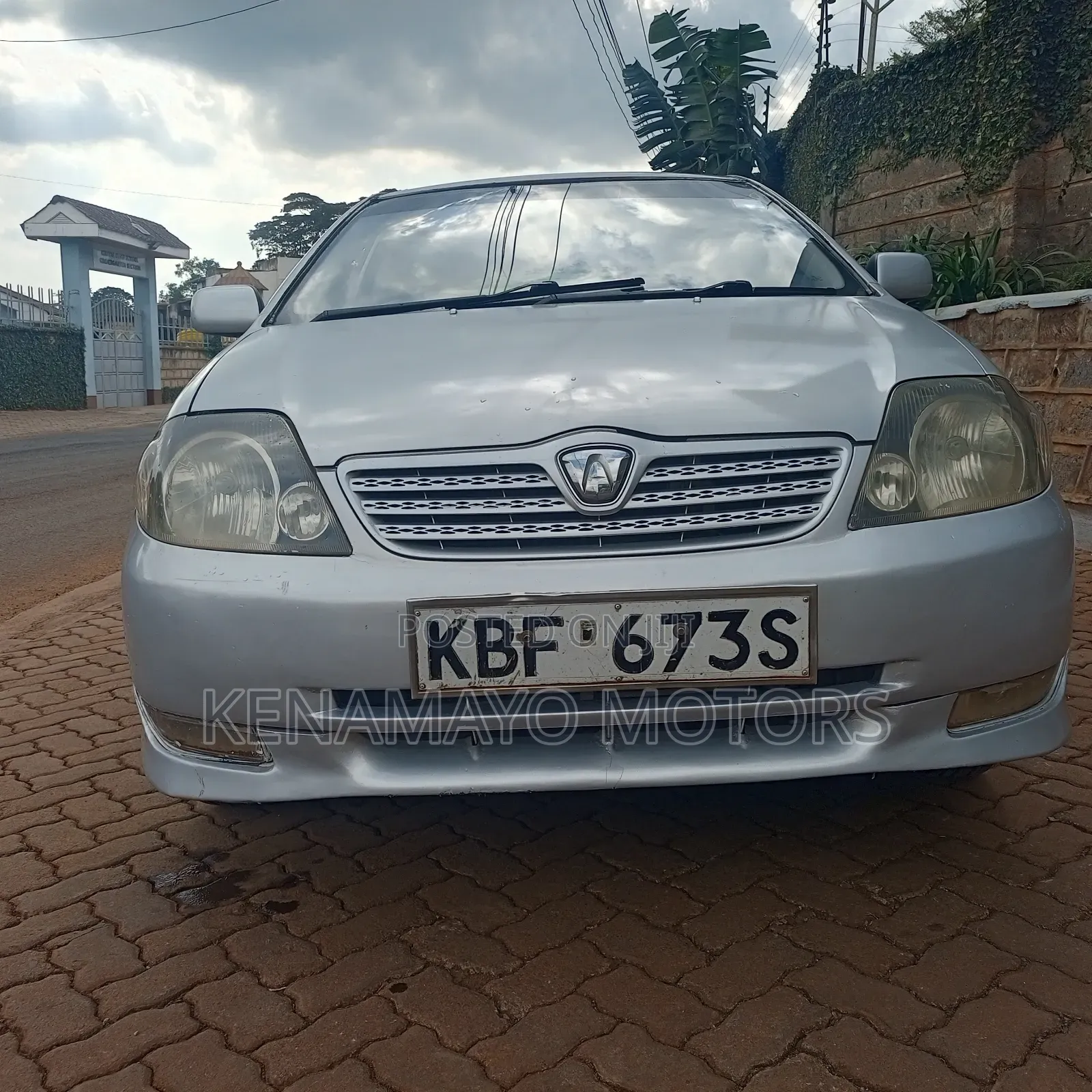 Toyota IST 2004 Silver