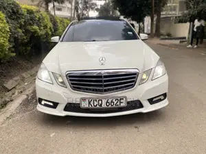Mercedes-Benz E250 2011 Pearl