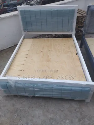 Premium 6x6 Moquette Bed – Modern Bedroom Furniture