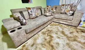 Sofa Set 5 Seaters