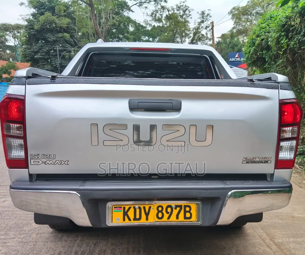 Isuzu D-MAX 2024 Gray