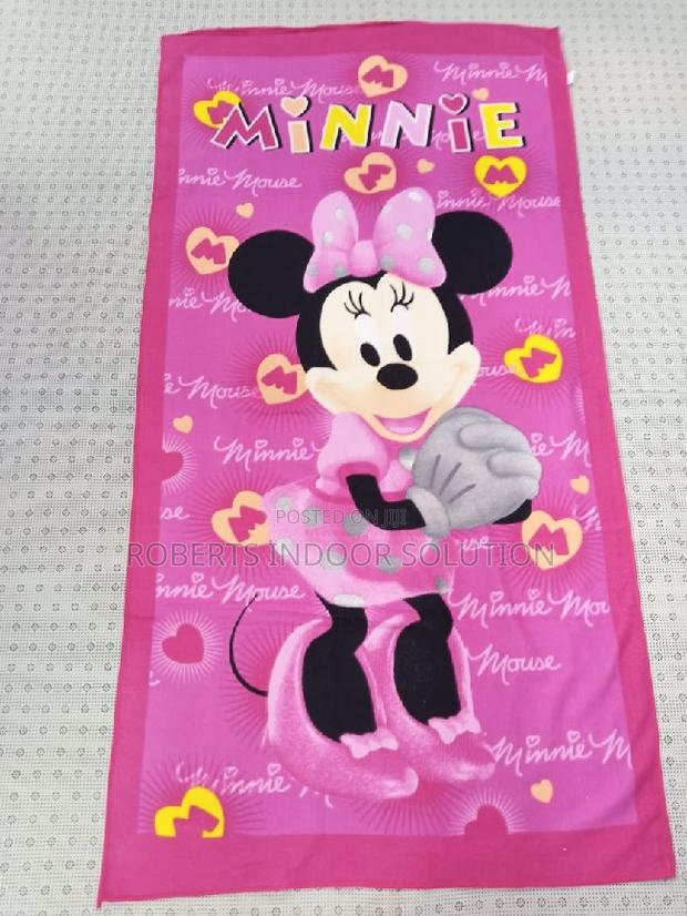 Ultra-Hygienic Single Towel - main view