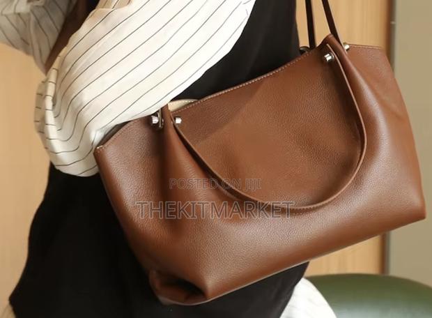 Smooth Slouch Leather Tote - thumbnail 3