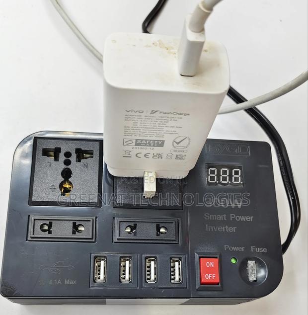 300w Smart Car Inverter 4 Usb Ouputs 2 Charging Ports