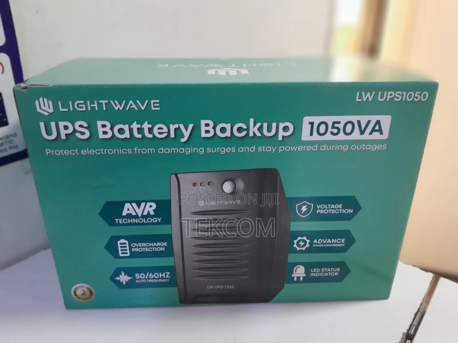 Ligthwave 1050va