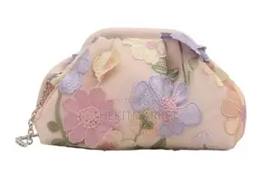 Garden Bloom Cloud Clutch