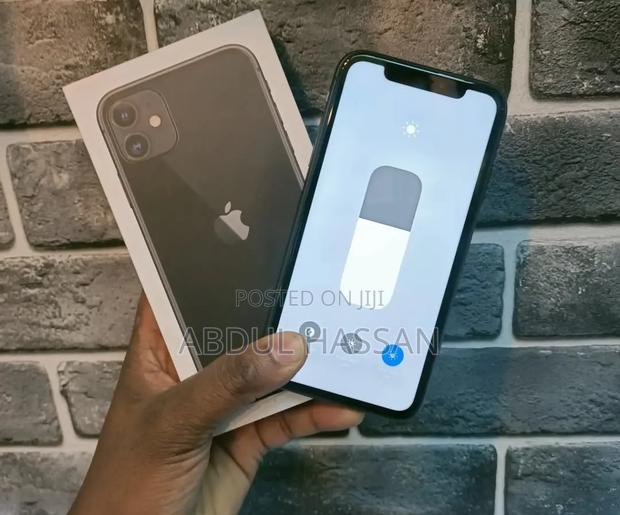 Apple iPhone 11 256 GB Black - thumbnail 2