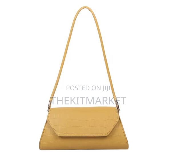 Croc-Embossed Baguette Shoulder Bag - thumbnail 3