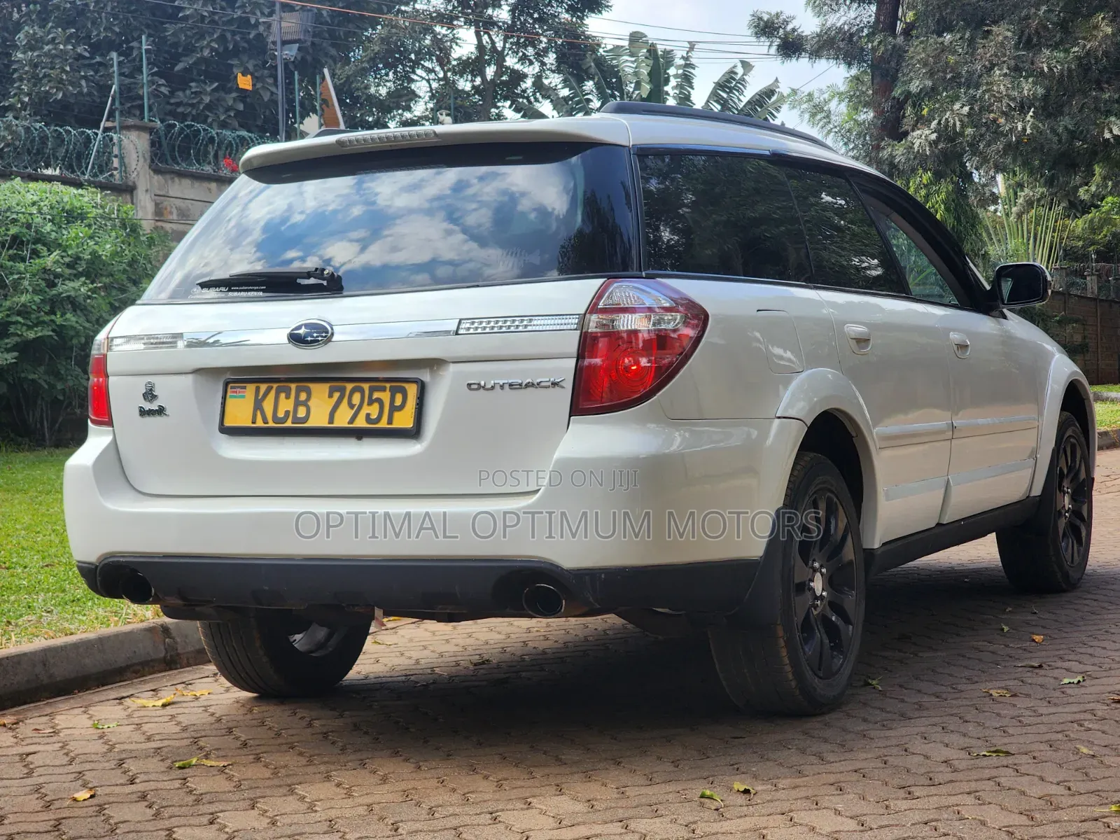 Subaru Outback 2007 White