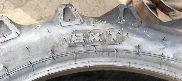 11.2- 24 BKT Made in India - thumbnail 3