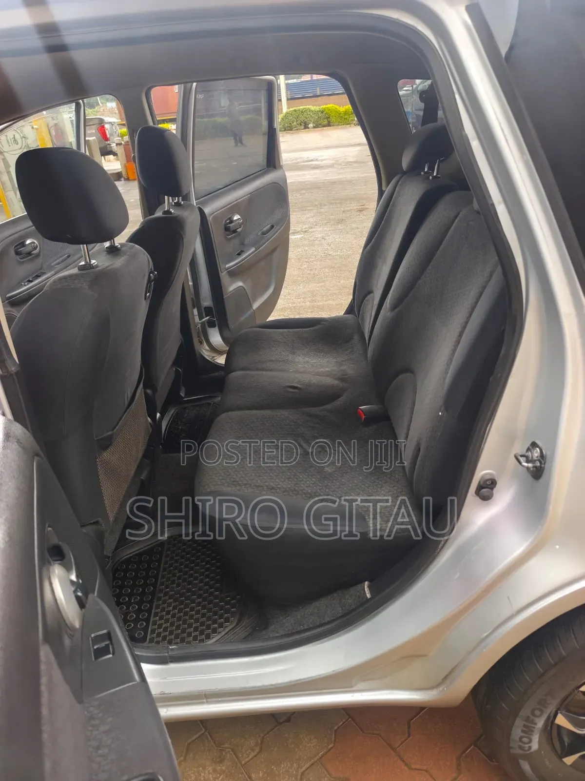 Nissan Note 2011 Silver