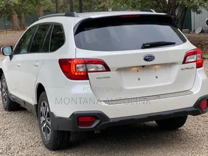 Subaru Outback 2.5i Premium AWD 2018 Pearl
