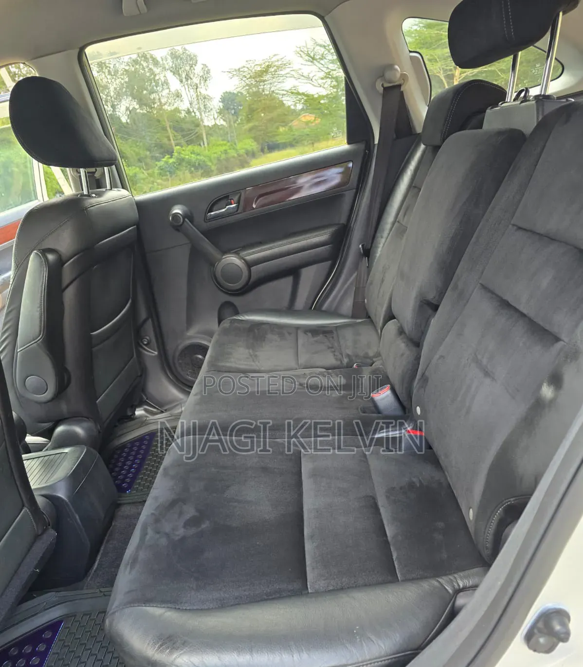 Honda CR-V 2010 White
