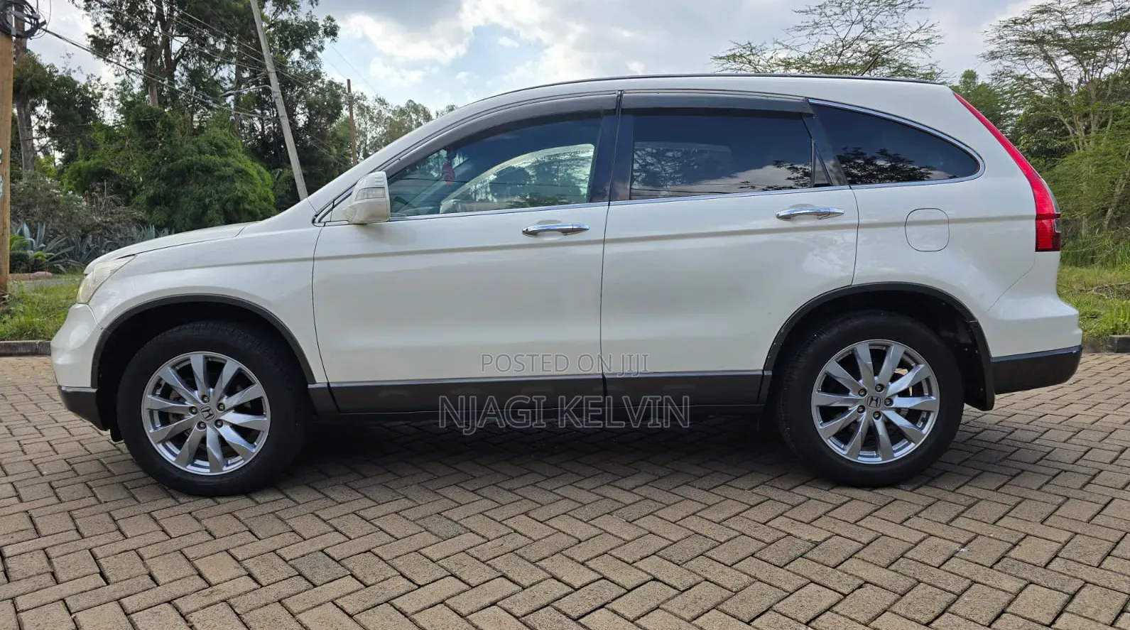 Honda CR-V 2010 White