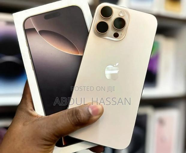 Apple iPhone 16 Pro 512 GB Gold - thumbnail 3