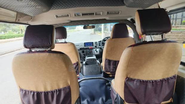 Toyota HiAce 2016 White - thumbnail 7