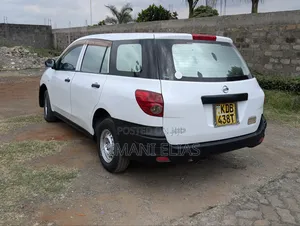Nissan Advan 2014 White