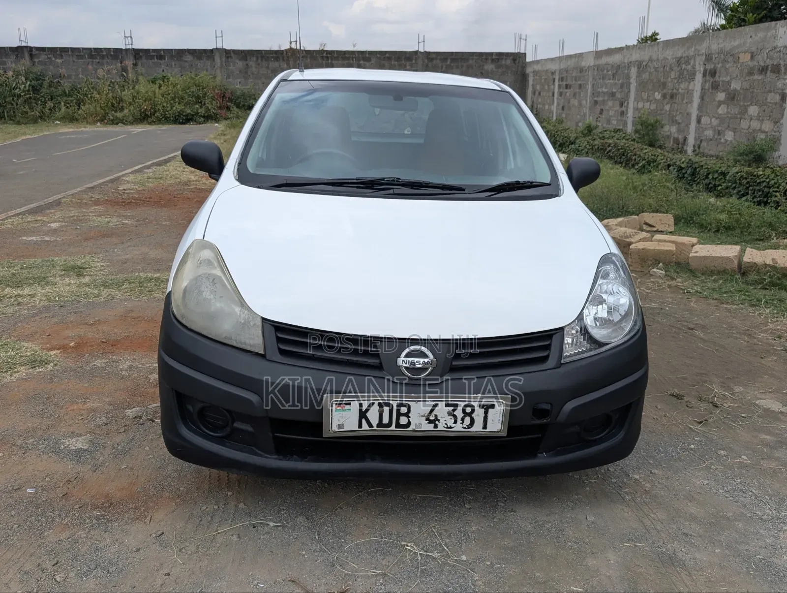 Nissan Advan 2014 White