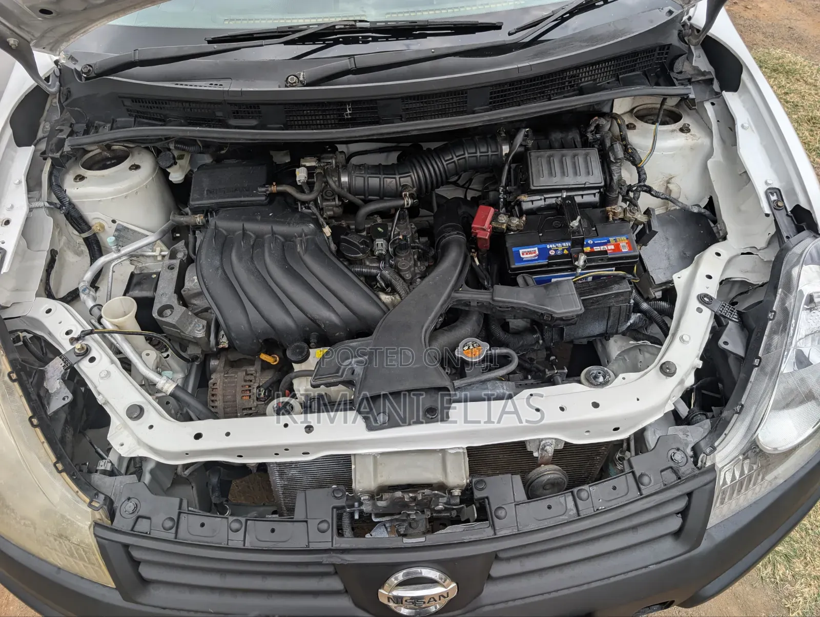 Nissan Advan 2014 White
