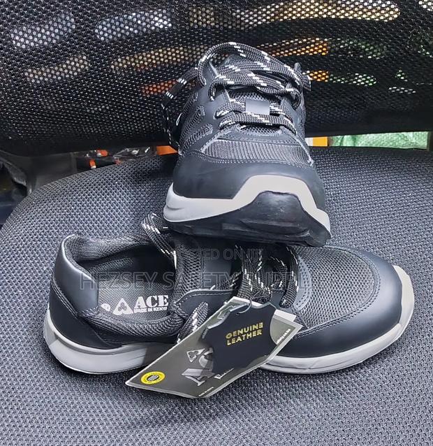 Steel Toe Safety Shoe/Sneaker En Iso 20345