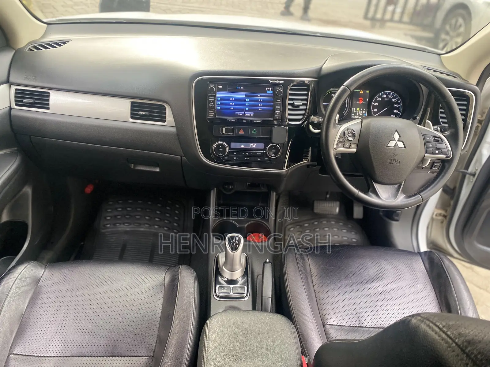 Mitsubishi Outlander 2014 Pearl