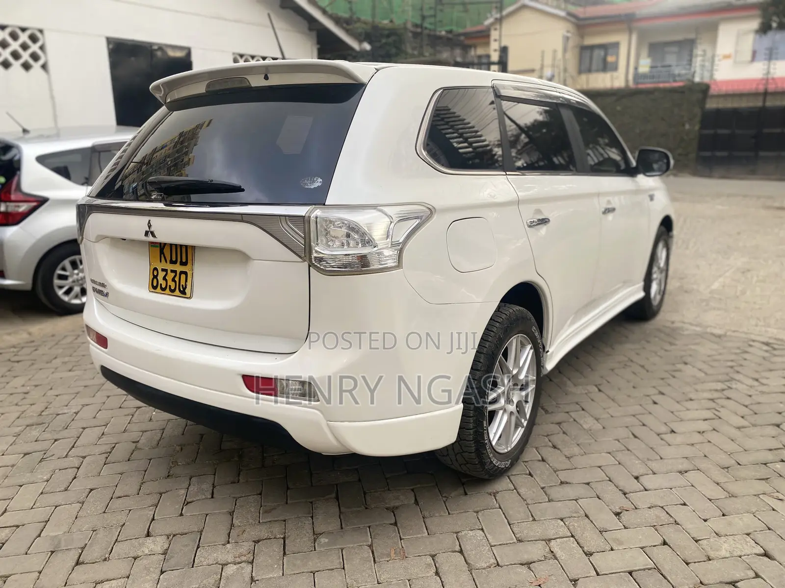 Mitsubishi Outlander 2014 Pearl