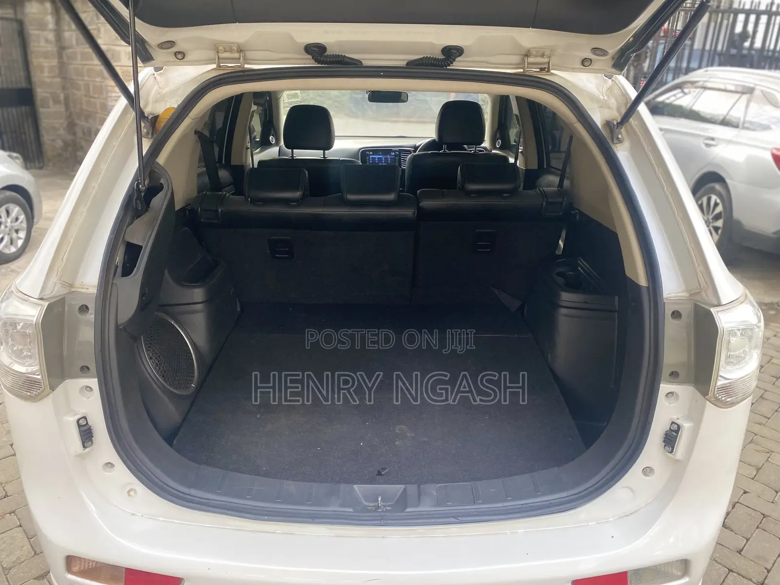 Mitsubishi Outlander 2014 Pearl