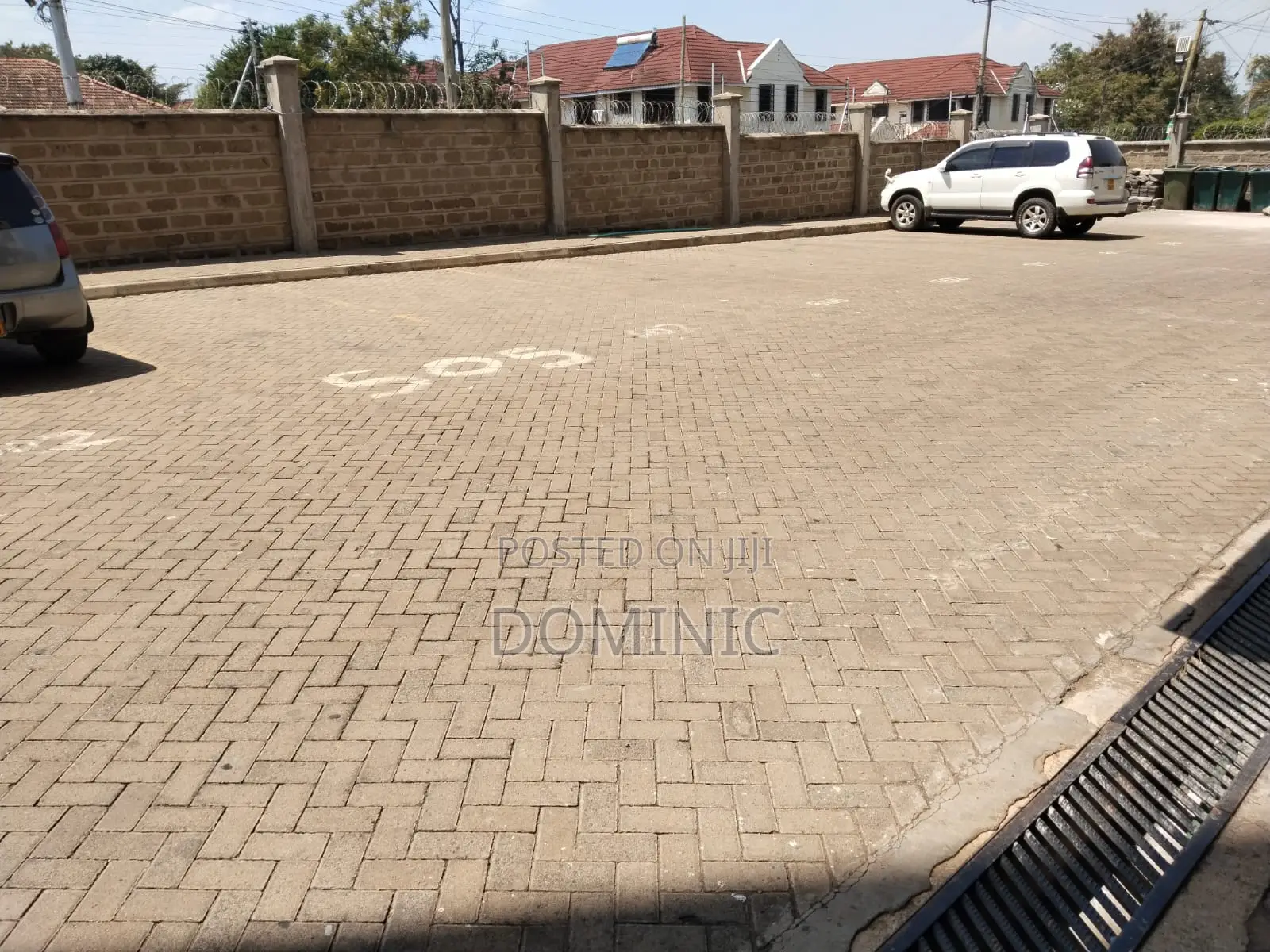 2bdrm Apartment in Market Milimani for sale