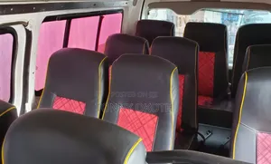 Toyota HiAce 2012 White